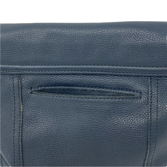 The Sak Navy Blue Leather Crossbody Bag Purse Handbag Zipper Pockets Lined inner - Picture 6 of 16